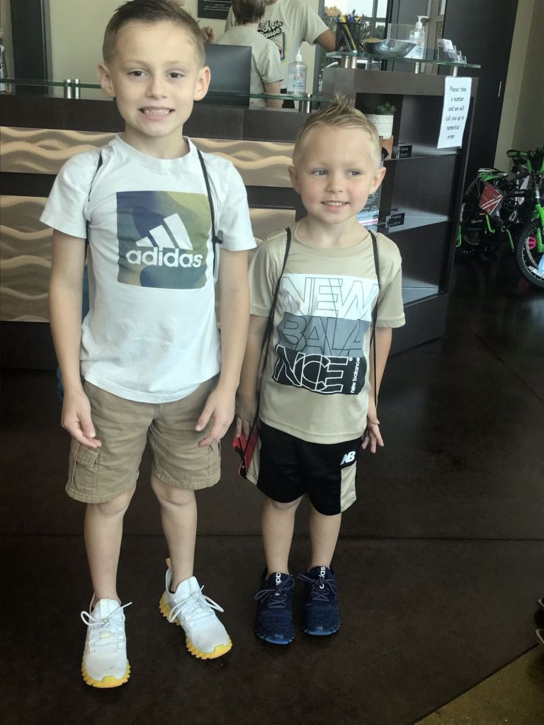 img_23978376644599378599650